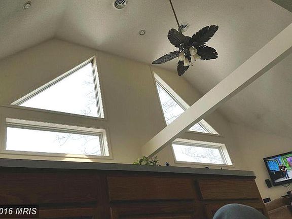 3rd image of 46 Alta Vista Dr