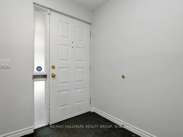 261 Bruyere St — Photo 3