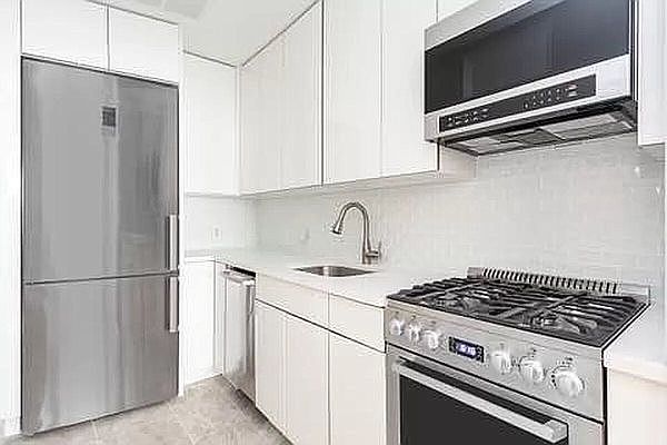 1st image of 314 W 92nd St APT 3R