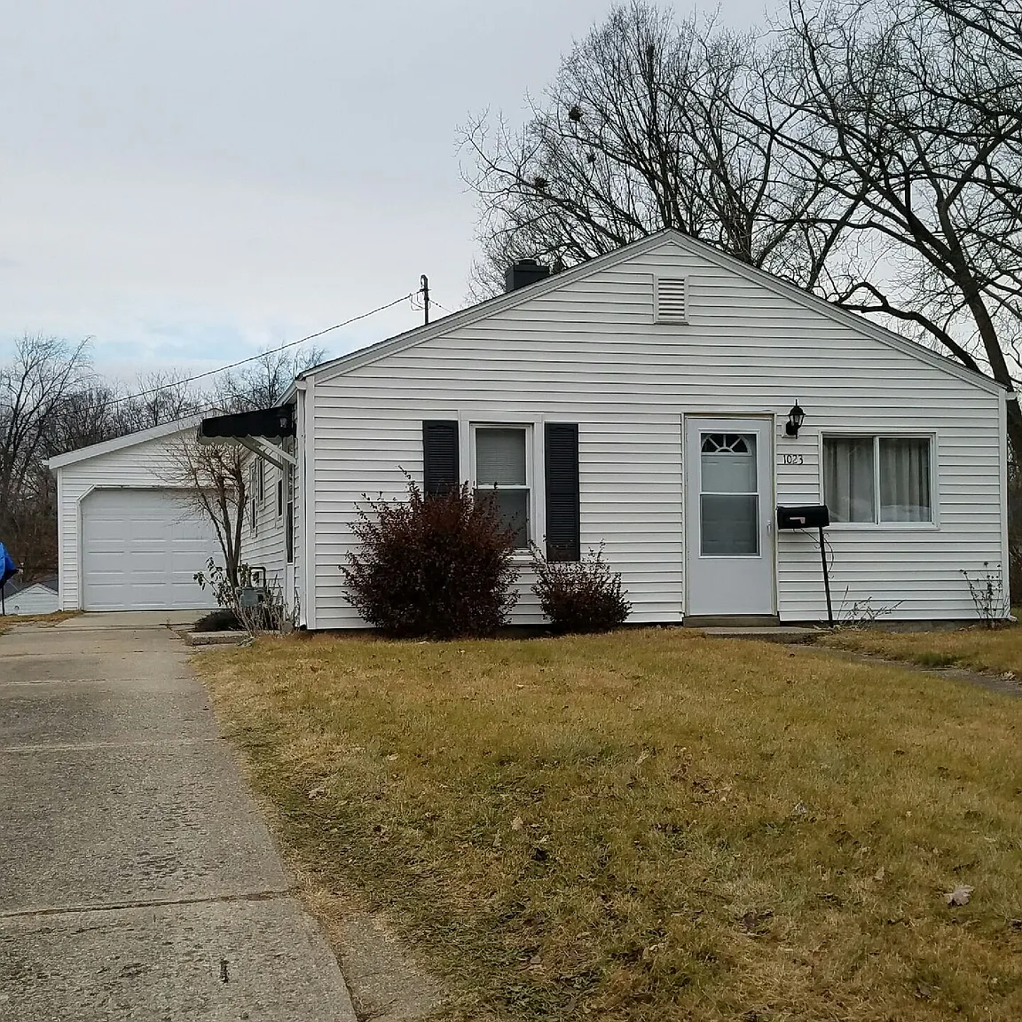 1023 Amhurst Ave photo 1