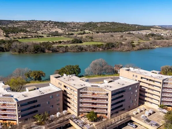 1000 Guadalupe St APT 3A, Kerrville, TX 78028