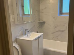 194-15 64th Cir APT 3B, Fresh Meadows, NY 11365