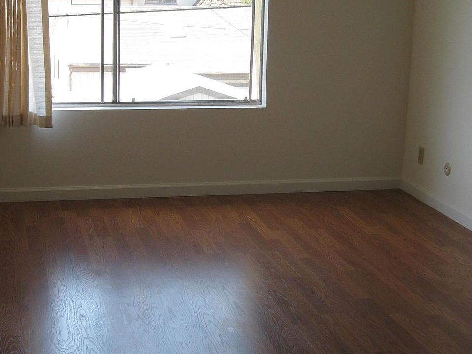 1st image of 851 N Amphlett Blvd