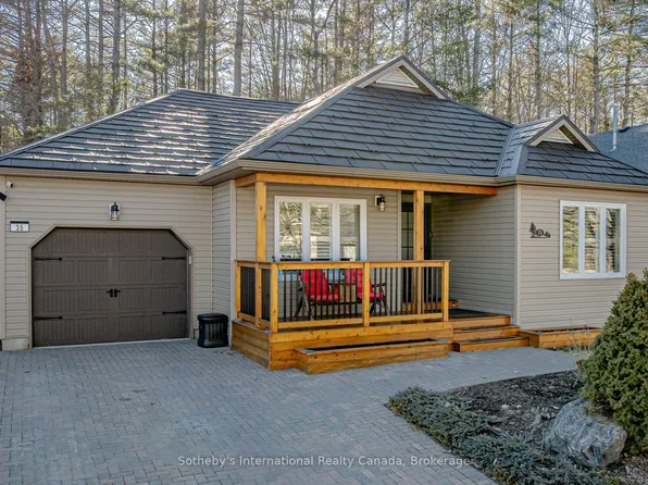 35 Pineridge Gate, Gravenhurst, ON P1P 1Y4