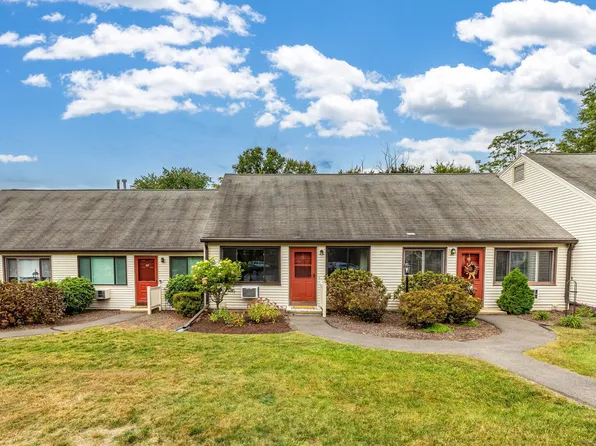 35 Dannys Way #35, Wallingford, CT 06492