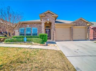 345 Windy Hill Ln, Fort Worth, TX 76108