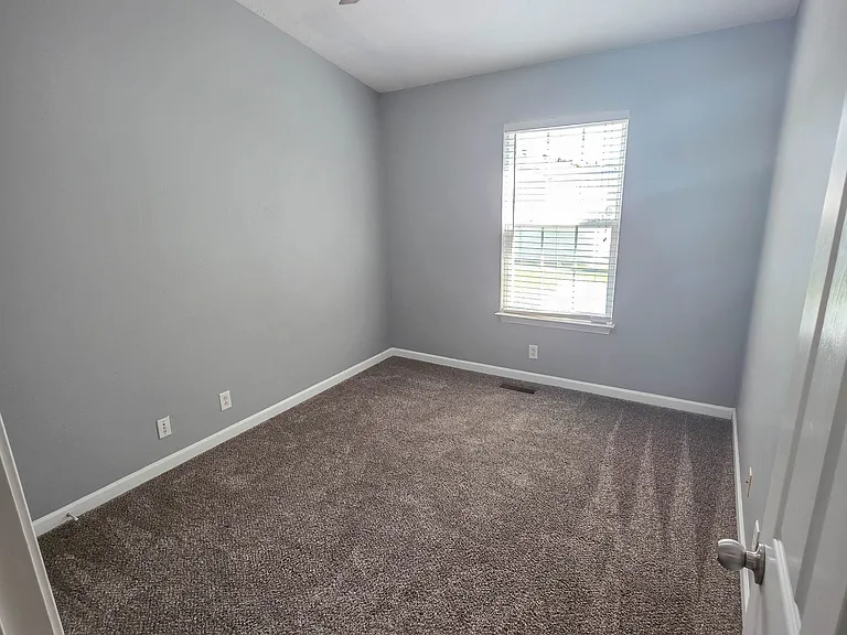 3126 Prater Ct — Photo 8