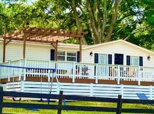 26 Skyland Dr W, Locust Grove, GA 30248