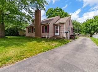 709 E Dorothy Ln, Kettering, OH 45419