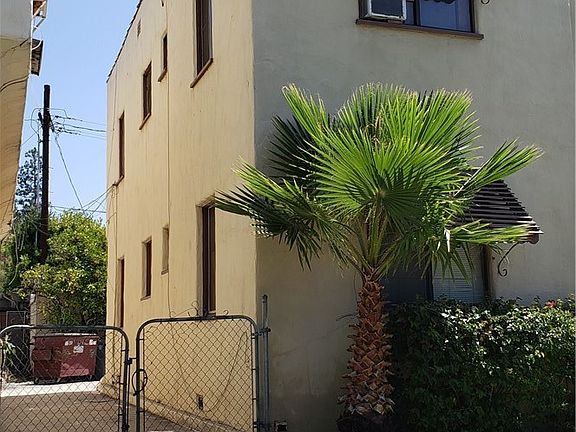 2nd image of 622 Naranja Dr