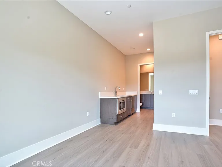 6544 Canyon Oaks Dr — Photo 4
