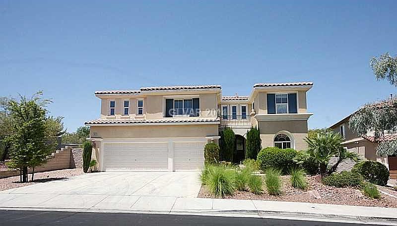 1st image of 2924 Carmelo Dr