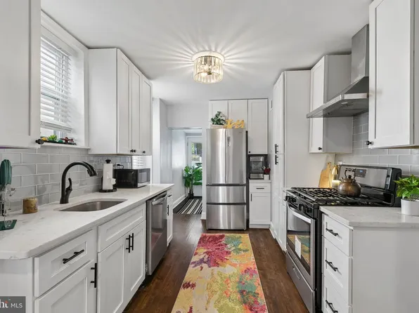 5365 Morris St, Philadelphia, PA 19144
