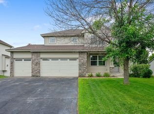 2120 Winterberry Ln, Shakopee, MN 55379