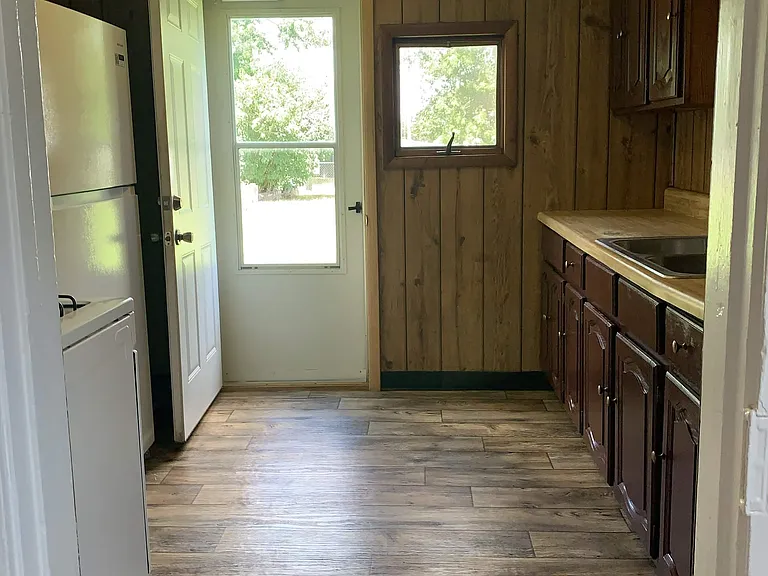 807 Force Ave — Photo 14