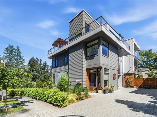 3096 107th St, Nanaimo, BC V9T 4Z6