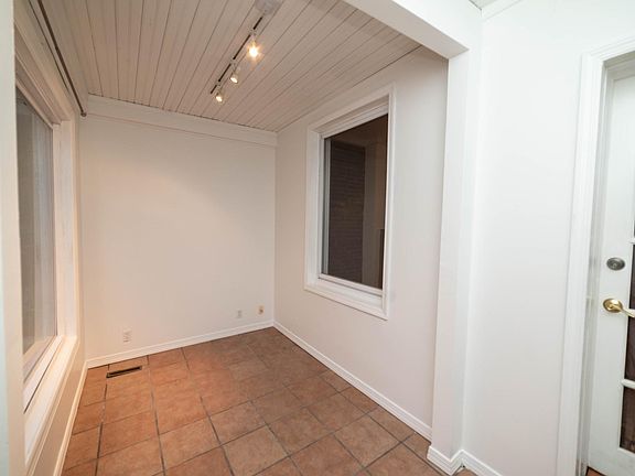 2nd image of 1608 W 16th St