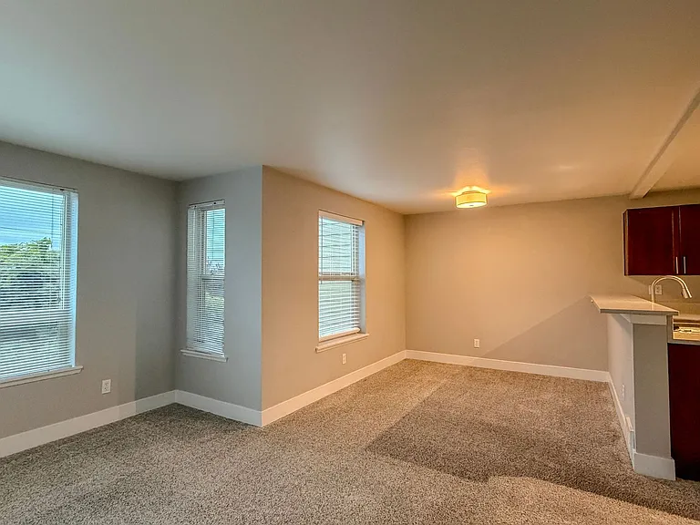 566 Prospect St #303 — Photo 7