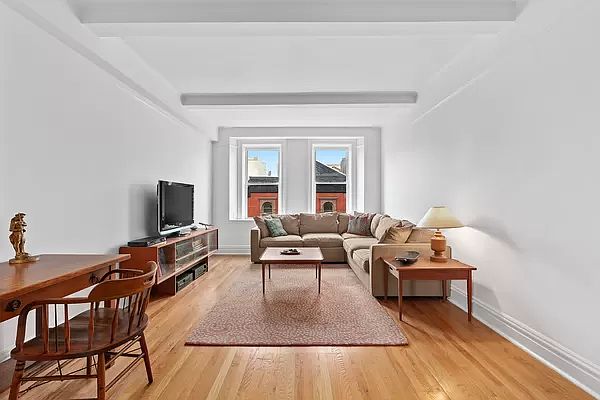1st image of 170 W 81st St APT 6B