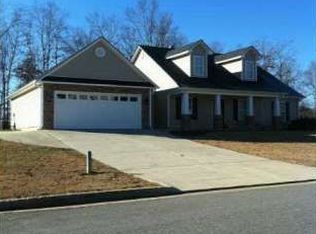 24 Larsen Rdg, Adairsville, GA 30103