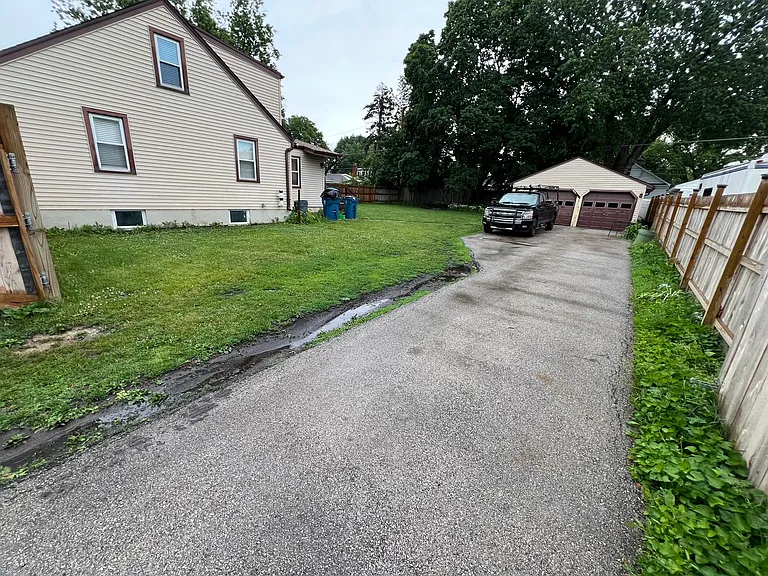 17 N Iowa Ave — Photo 40
