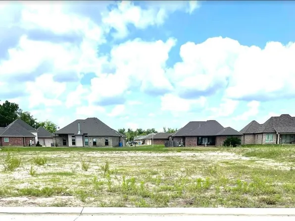 40 Sophia Dr, Luling, LA 70070