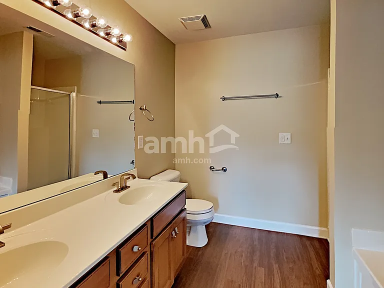 982 Acadia Ct — Photo 13