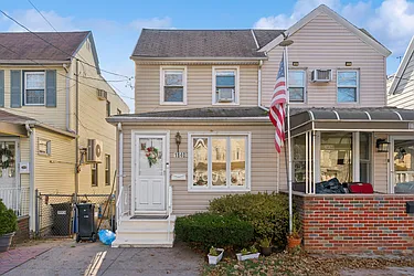 1840 East 35th Street