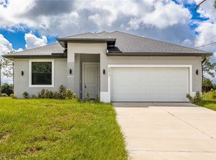 5017 W Hummingbird Dr, Labelle, FL 33935