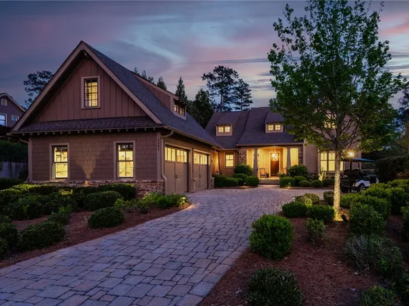 3207 Turkey Spur Ln, Opelika, AL 36801