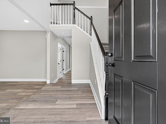 3rd image of 16 Annie Gillis Ln