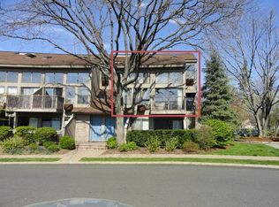 14650 E Putnam Ave #214, Old Greenwich, CT 06870