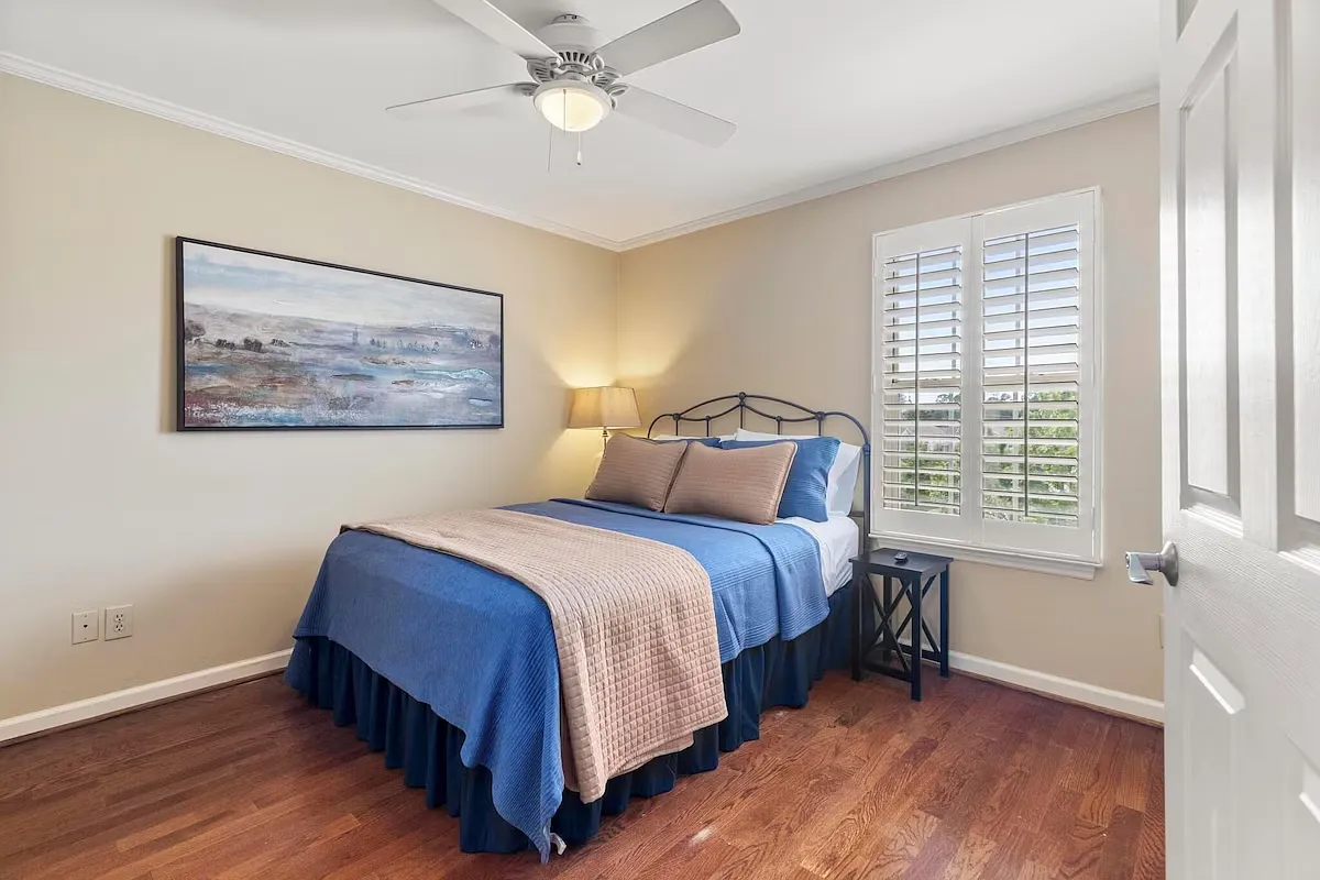 4 bed, $6,000 — Photo 4