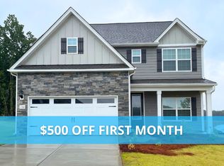 102 N Sina St, Troutman, NC 28166