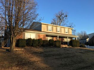 7209 Blazier Ct, Spring Mill, KY 40228