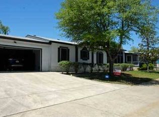 105 Native Oak St, Ingram, TX 78025