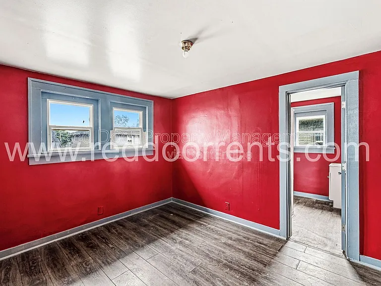 408 N Oakland Ave #B — Photo 12