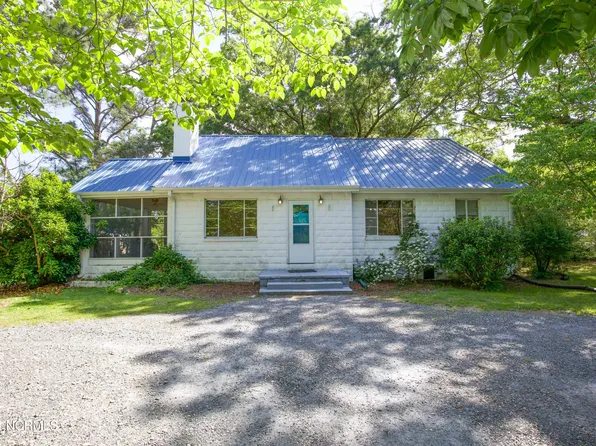 230 E Maple Street, Vass, NC 28394