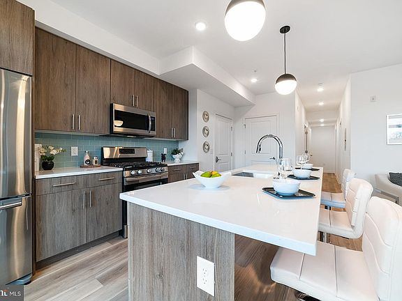 3rd image of 2702 Frankford Ave #12C