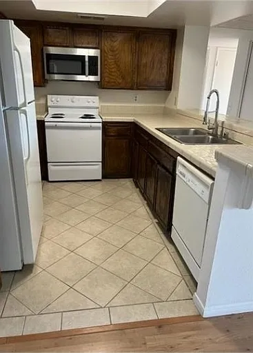 5885 El Cajon Blvd #318 — Photo 4