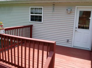 911 Vine St, Collinsville, IL 62234