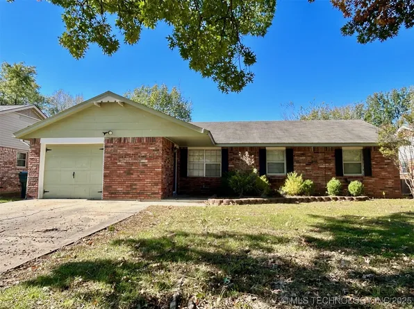 601 Cumberland Dr, Muskogee, OK 74403