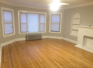 9115 S Bishop St APT 3, Chicago, IL 60620