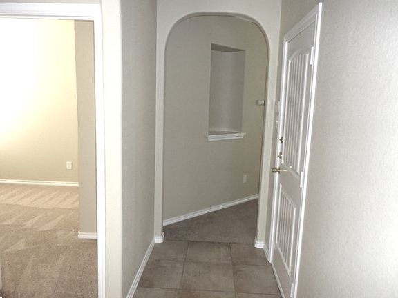 5th image of 14109 Sierra Vista Way