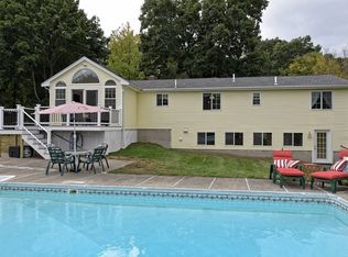 13 Wayside Ln, Ashland, MA 01721