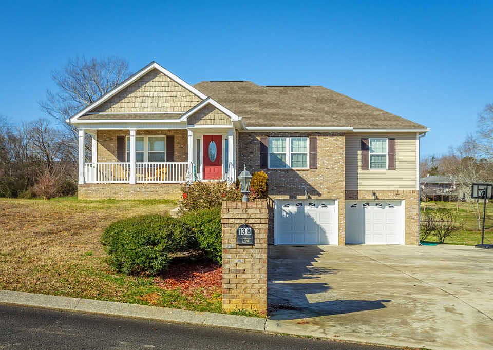 1st image of 138 Village Dr