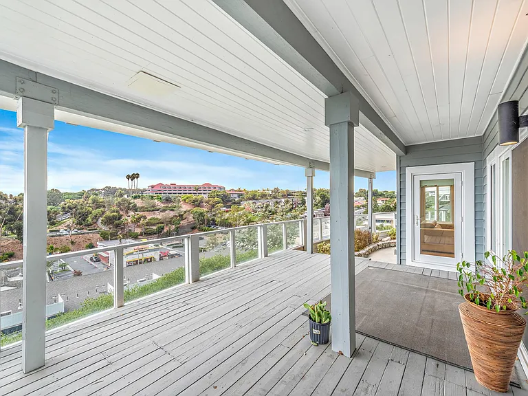 25256 Manzanita Dr — Photo 30