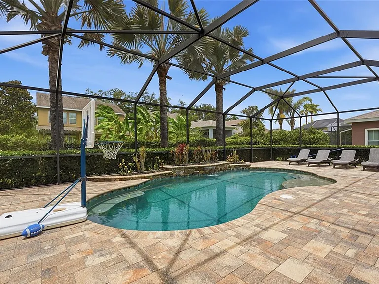 5333 Sagecrest Dr — Photo 8