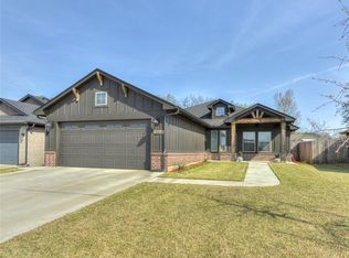 20141 Park Ln, Harrah, OK 73045