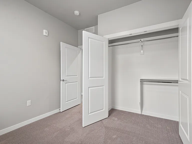 Sparrow Hill Apartments — Photo 55